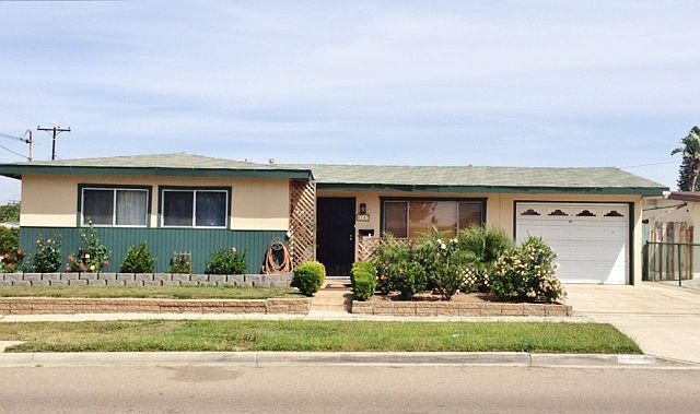 1st image of 4747 Limerick Ave