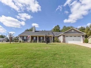 221 Petal Creek Ln, Jefferson, GA 30549