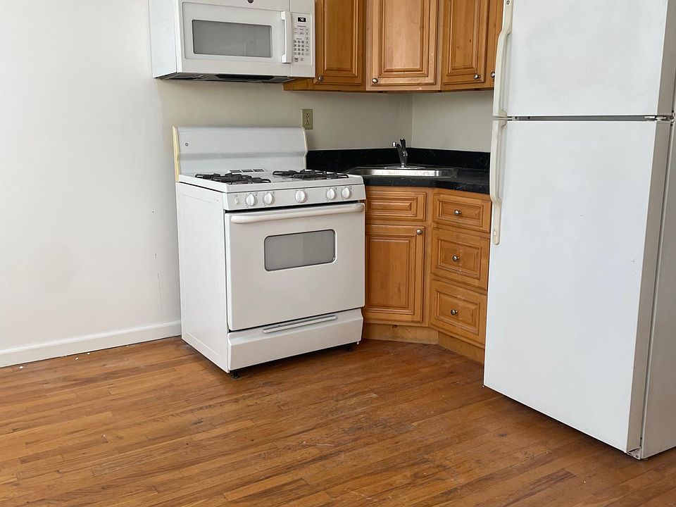 1st image of 282 Griffith St APT 4F