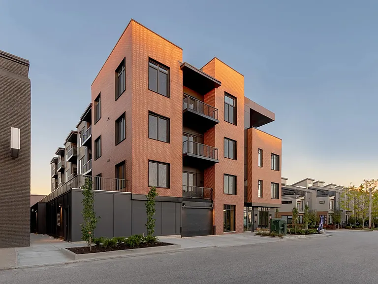 Breakwater Lofts — Photo 32