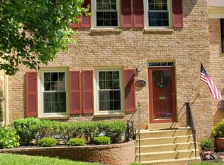9285 Bailey Ln, Fairfax, VA 22031
