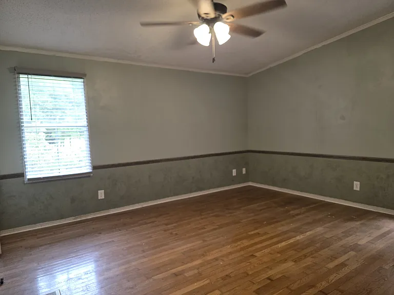1368 Constantine Ln — Photo 2