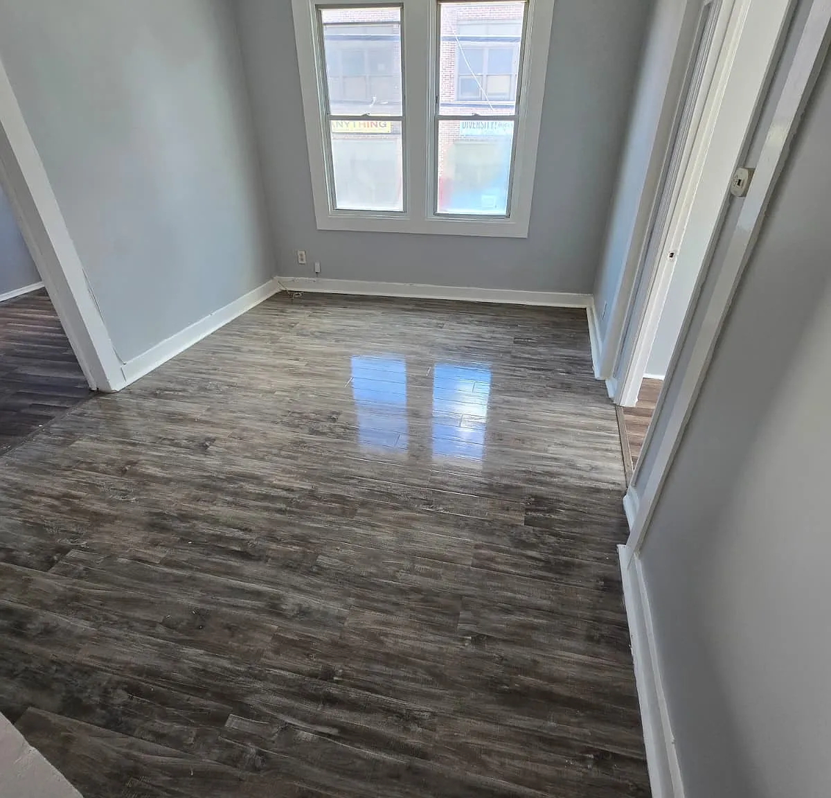 2 Montrose Ter — Photo 1