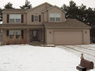 947 Deerwood Ln, Laingsburg, MI 48848