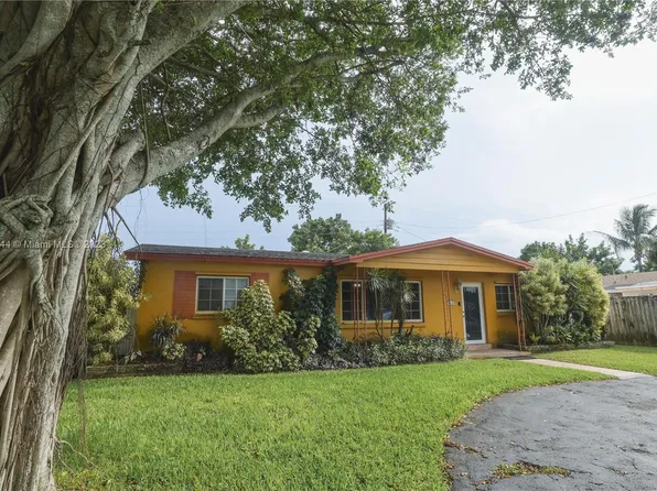 6630 Fillmore St, Hollywood, FL 33024