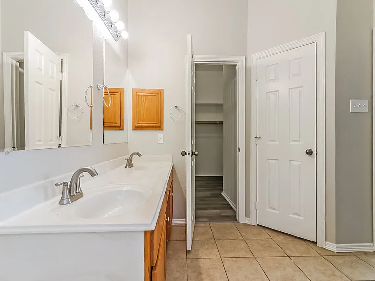 4815 Chase More Dr — Photo 14