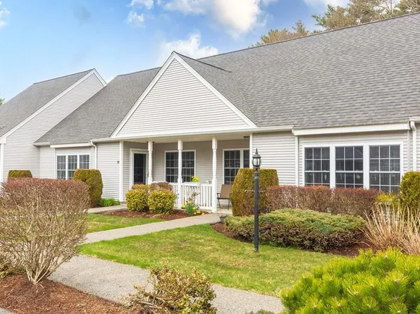 1 Cranberry Grove Way APT B, Wareham, MA 02571