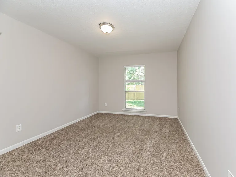 1125 Arcaro Ct — Photo 14