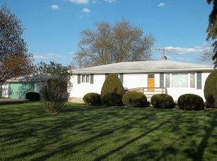 12111 Iowa St, Crown Point, IN 46307