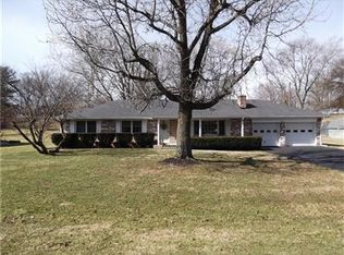1577 Edgehill Rd, Shelbyville, IN 46176