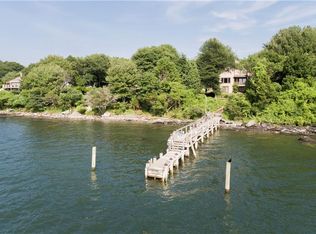 149 Seaside Dr, Jamestown, RI 02835