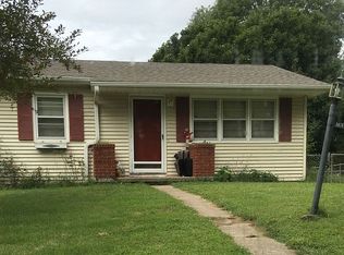 3806 S 31st St, Saint Joseph, MO 64503