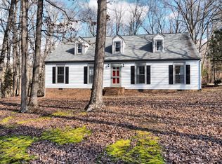 7011 Windover Dr, Durham, NC 27712