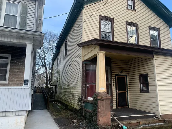127 Carbon St, Weatherly, PA 18255