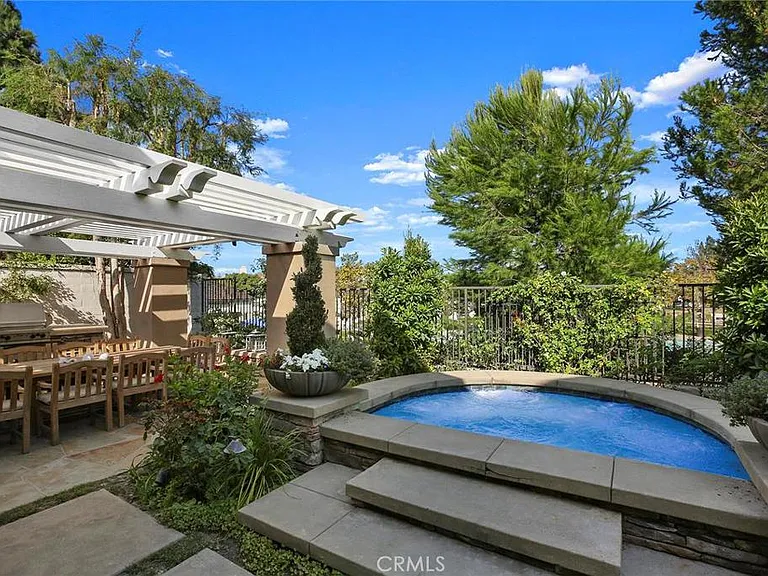 6 Ironwood Dr — Photo 13