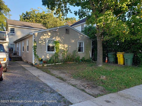 2nd image of 95 Arlington Ave