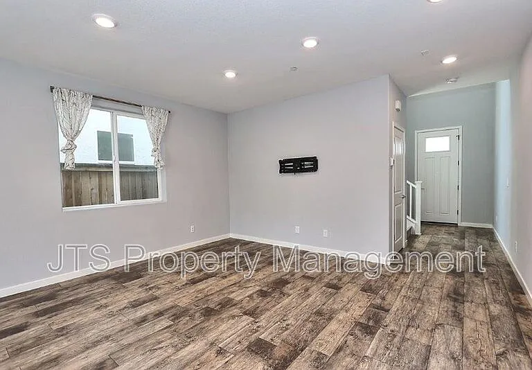 2683 Alcove Way — Photo 7