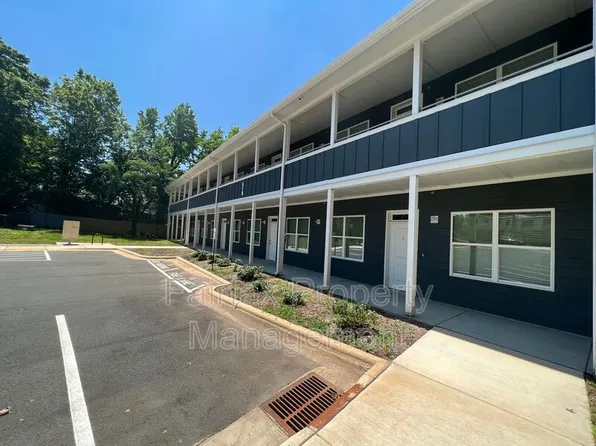 518 Boone St APT 101, Durham, NC 27703