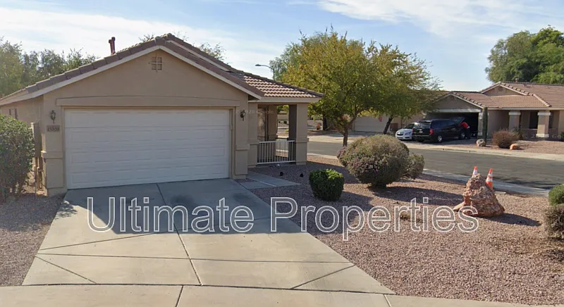 3 bed, 2.0 bath, 1355 sqft, $1,795 — Photo 1