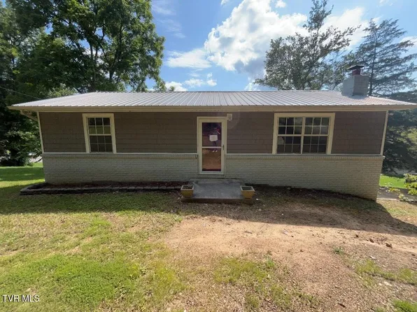 681 Harmon Rd, New Tazewell, TN 37825