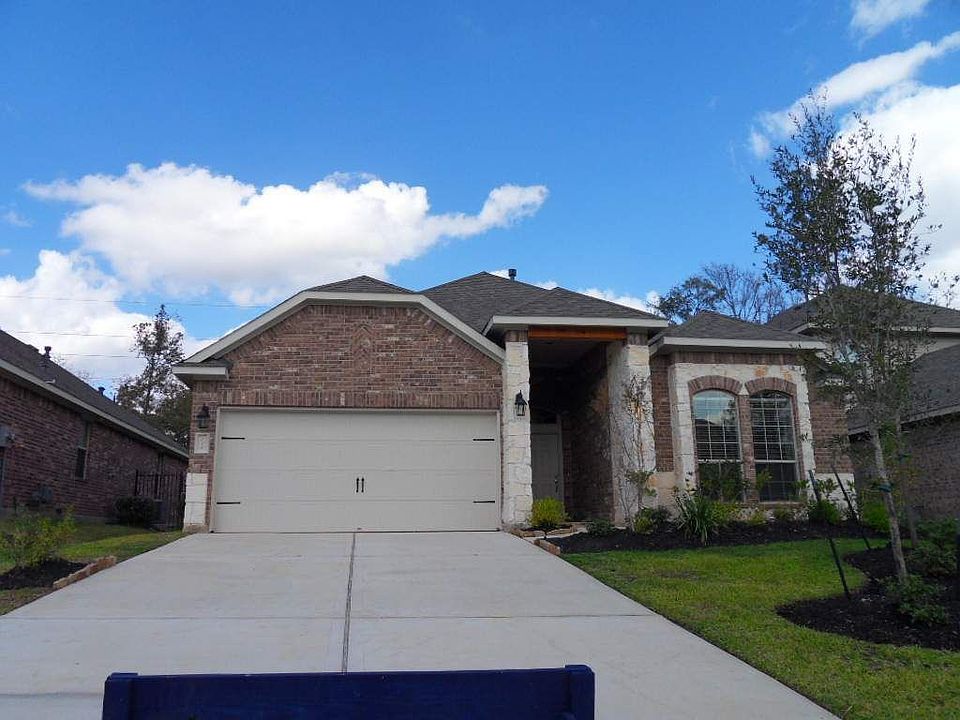 1st image of 118 Black Swan Pl