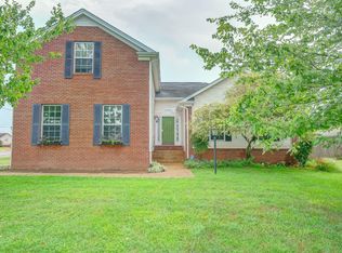 1544 Stonehill Rd, Mount Juliet, TN 37122