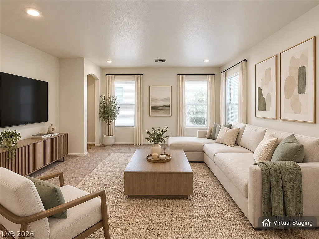 3 bed, 2.5 bath, 1316 sqft, $1,650 — Photo 2