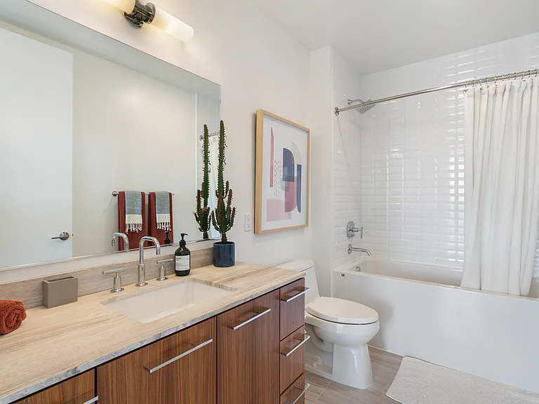 Arrive - GPC - april 20 - unit 4108 - web - 71