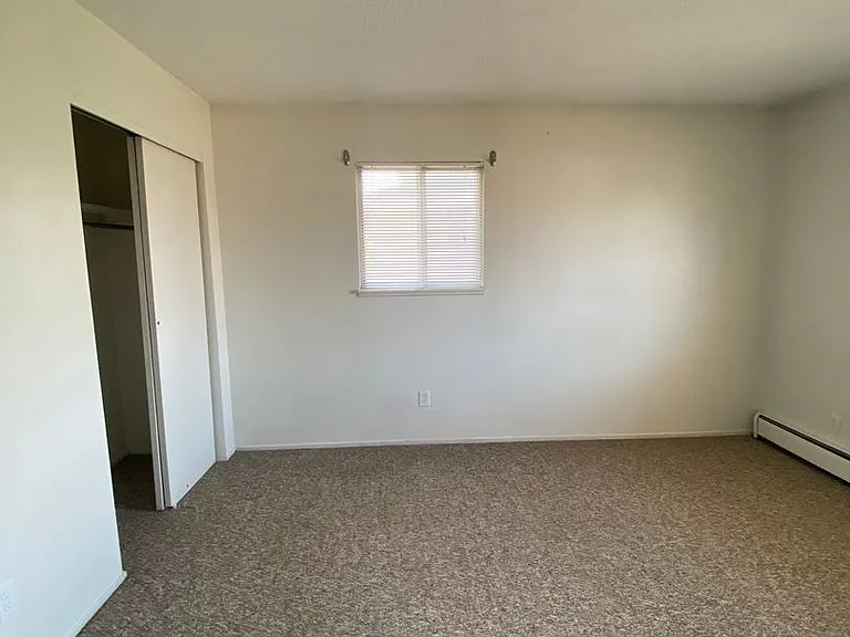 Barbara Manor — Photo 21