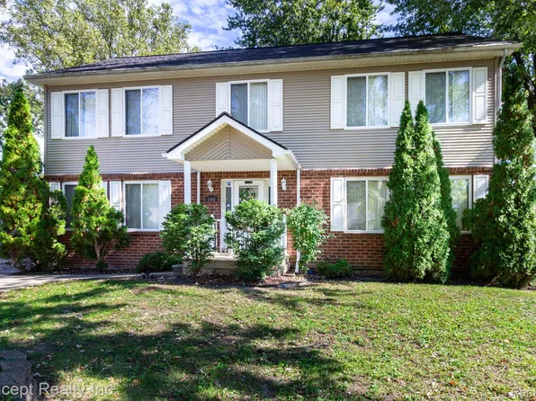 1488 Brookline St, Canton, MI 48187
