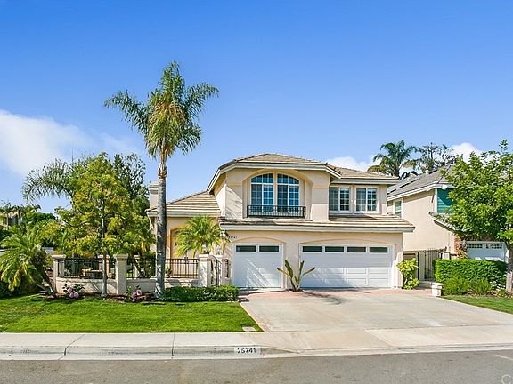4th image of 25741 Fletcher Pl