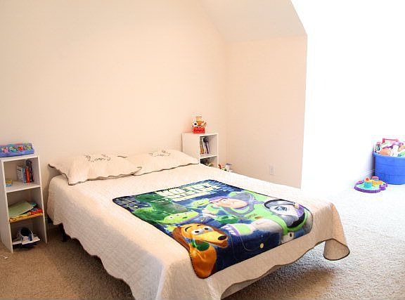 4th image of 3000 Haseley Ct #3000