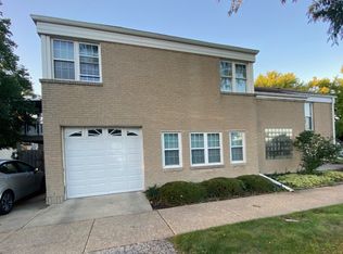 2944 Harlem Ave APT 3, North Riverside, IL 60546