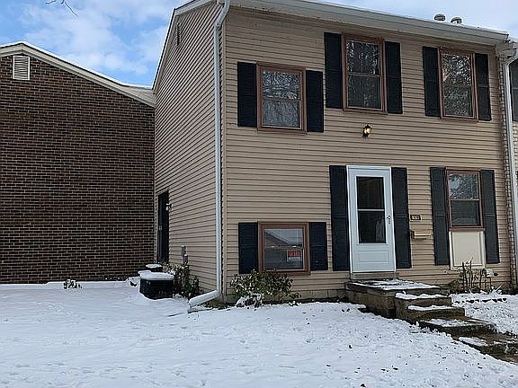 5th image of 8361 Lakeview Ct