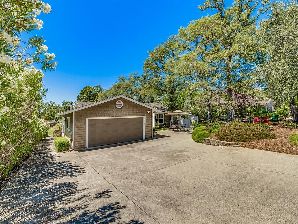 1st image of 12135 Torrey Pines Dr