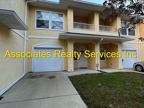 2nd image of 538 NW 39th Rd Unit 303
