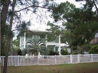 188 Allen Loop Dr, Santa Rosa Beach, FL 32459