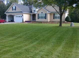 596 Maple Ridge Cir, Salisbury, NC 28147