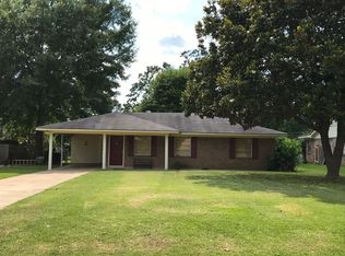 9464 Kroetz Dr, Shreveport, LA 71118