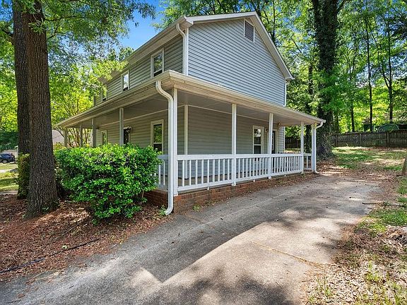 4th image of 6719 Raeburn Ln