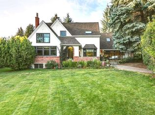 2409 S Carleton St SW, Calgary, AB T2T 3K6