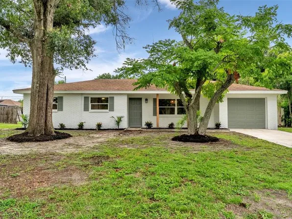 7209 Grove Way, Lakeland, FL 33810