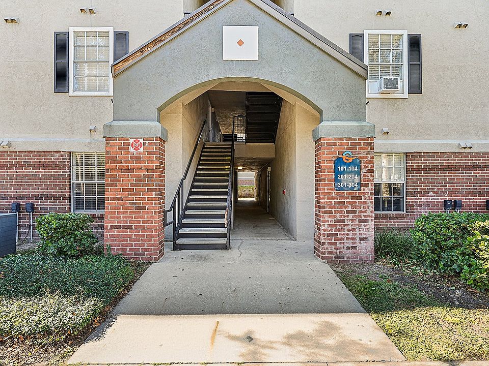 3-web-or-mls-SW_27th_St-S1212-003[1]