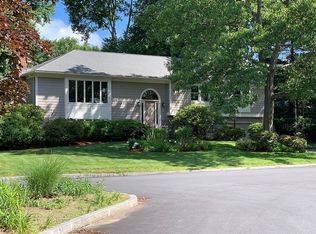 2 Fairfield Dr, Lexington, MA 02420