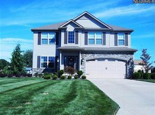10341 Midway Dr, New Middletown, OH 44442