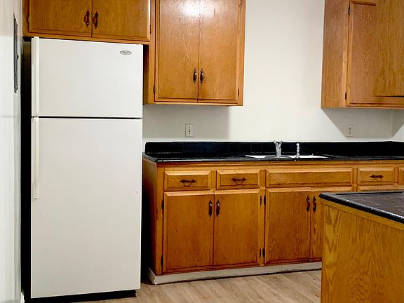 4th image of 2070 Radio Ave APT 2