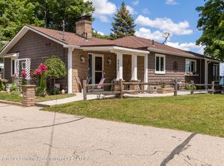 2011 Strait Tow Blvd, Crystal, MI 48818