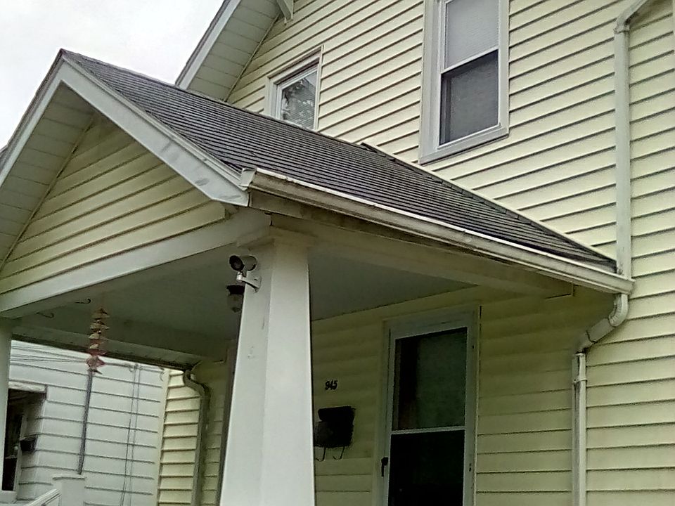 1st image of 945 Van Buren Ave NW