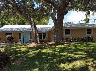 360 Monet Pl, Nokomis, FL 34275