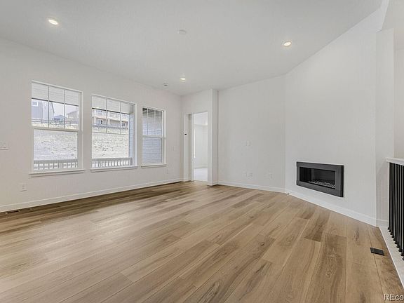 5th image of 4024 Buttongrass Trail